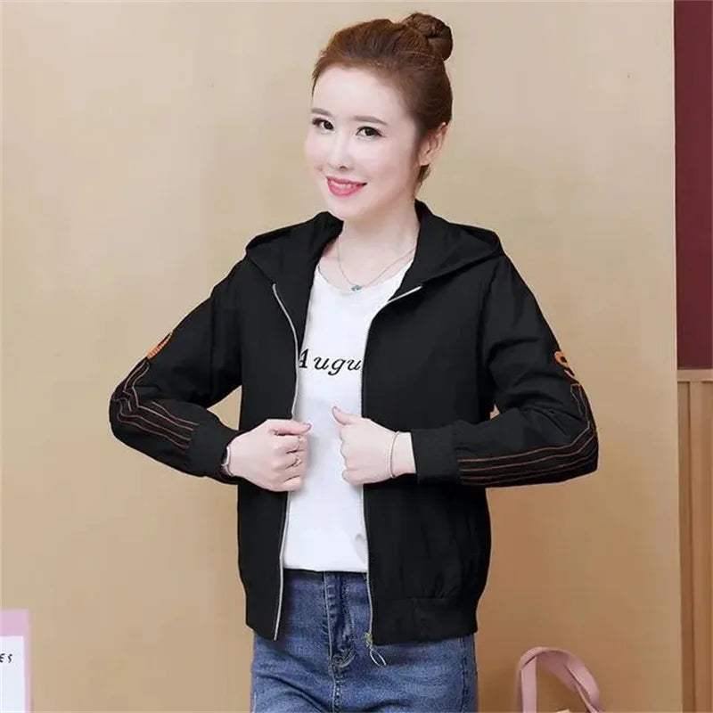 Women's Jacket 2024 New Autumn Windbreaker Famale Long Sleeve Hooded Short Coat Zipper Casual Loose Basic Jacket Outerwear